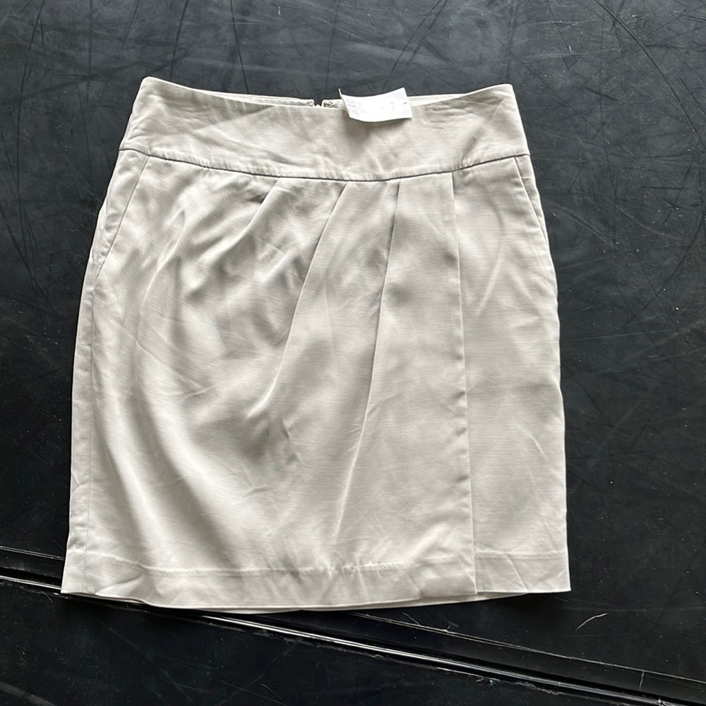 NWT Banana Republic pencil skirt